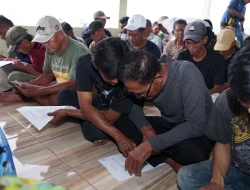 Asuransi Astra Berikan Literasi dan Inklusi Keuangan Bagi Nelayan