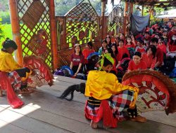 Malang Mberot Gembira Peringati Hari Tari Sedunia
