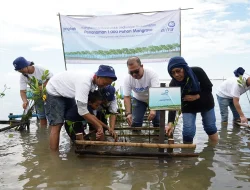 Dukung Lingkungan Berkalanjutan, Asuransi Astra Tanam 1.000 Pohon di Kepulauan Seribu