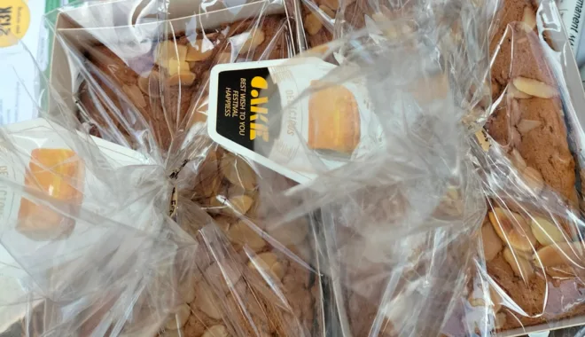 Kue Onbijtkoek Kayutangan.