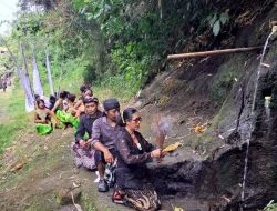 Forkom Pokdarwis Kota Malang Lestarikan Tradisi Rawat Sungai Brantas