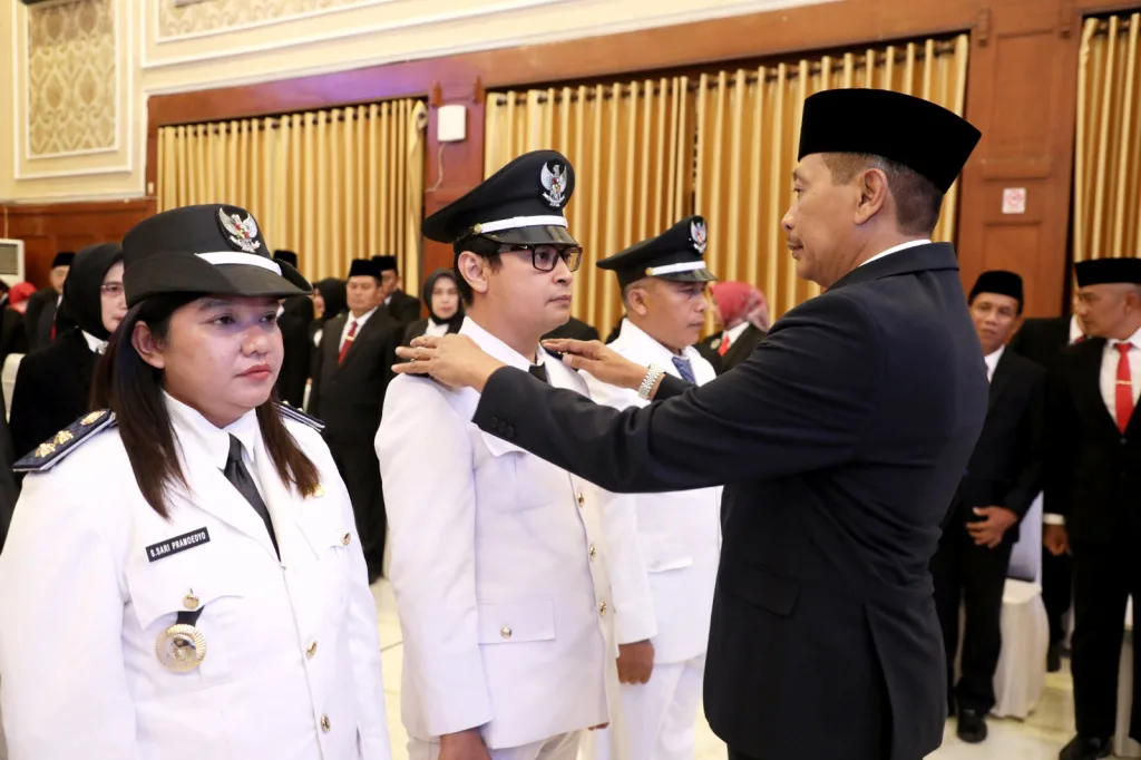 Penjabat Wali Kota Malang Wahyu Hidayat lantik pejabat