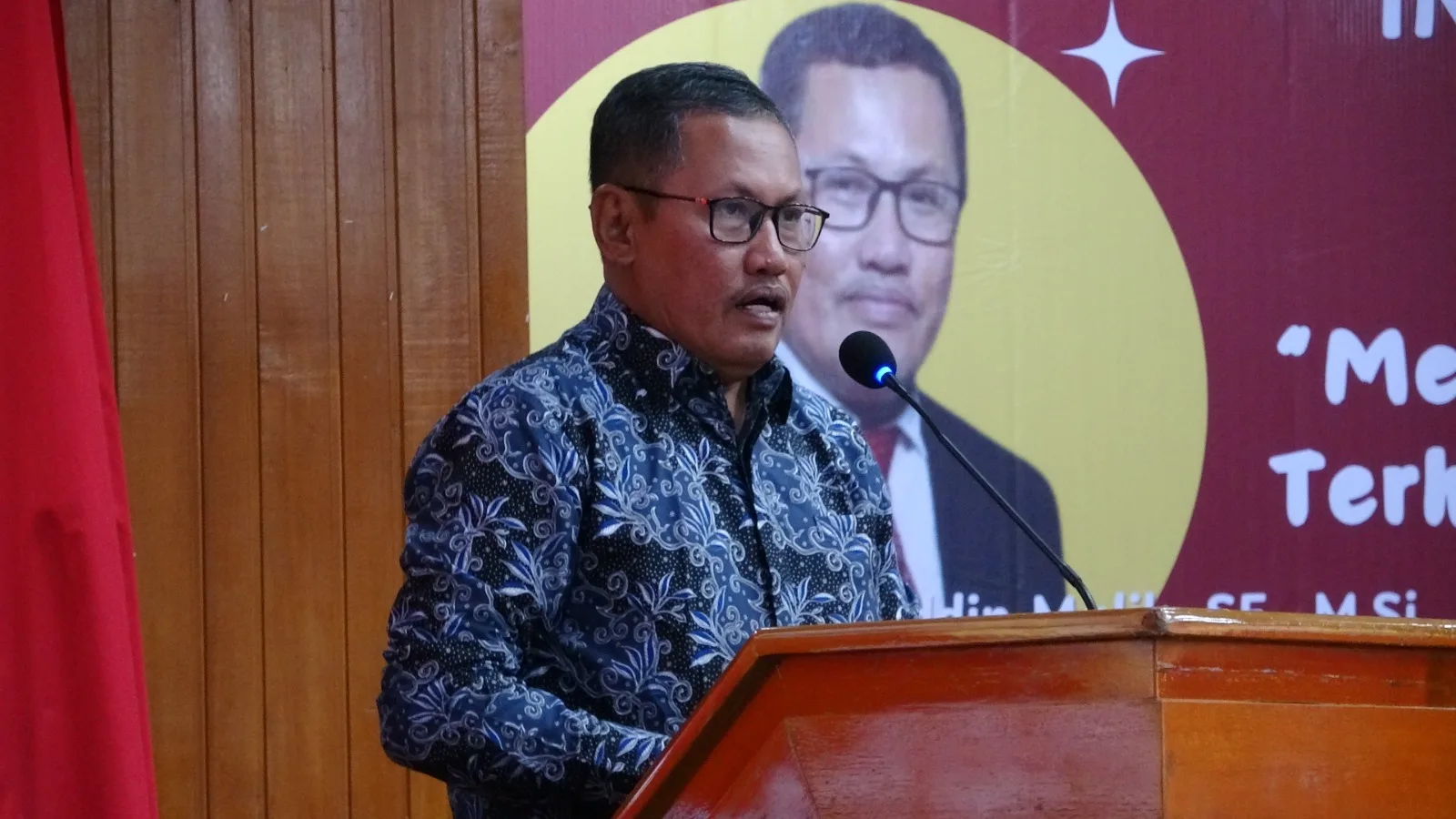 Rektor UMM, Prof Nazaruddin Malik, saat membuka diskusi antara Universiti Kebangsaan Malaysia (UKM), Lembaga Pengkajian dan Pemberdayaan Perempuan dan Anak (LP3A) Universitas Muhammadiyah Malang (UMM) di Malang, Jumat (30/8/2024). Istimewa