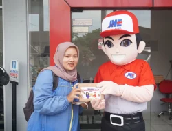 Peringati Hari Pelanggan Nasional, JNE Beri Diskon 50% Pengiriman ke LN