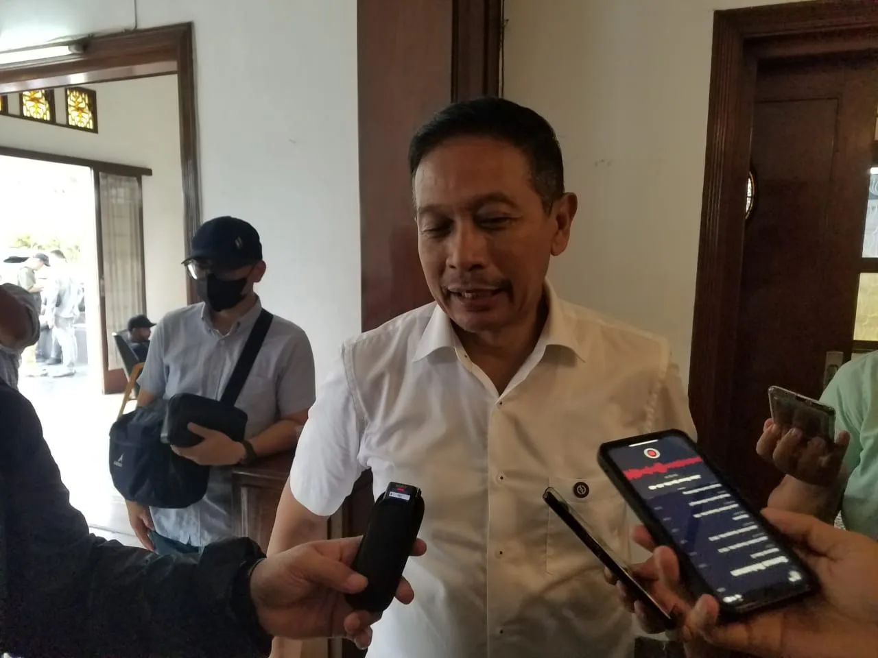 Wahyu Hidayat, Calon Wali Kota Malang, saat memberikan keterangan pers di Malang, Senin (30/9/2024). Istimewa