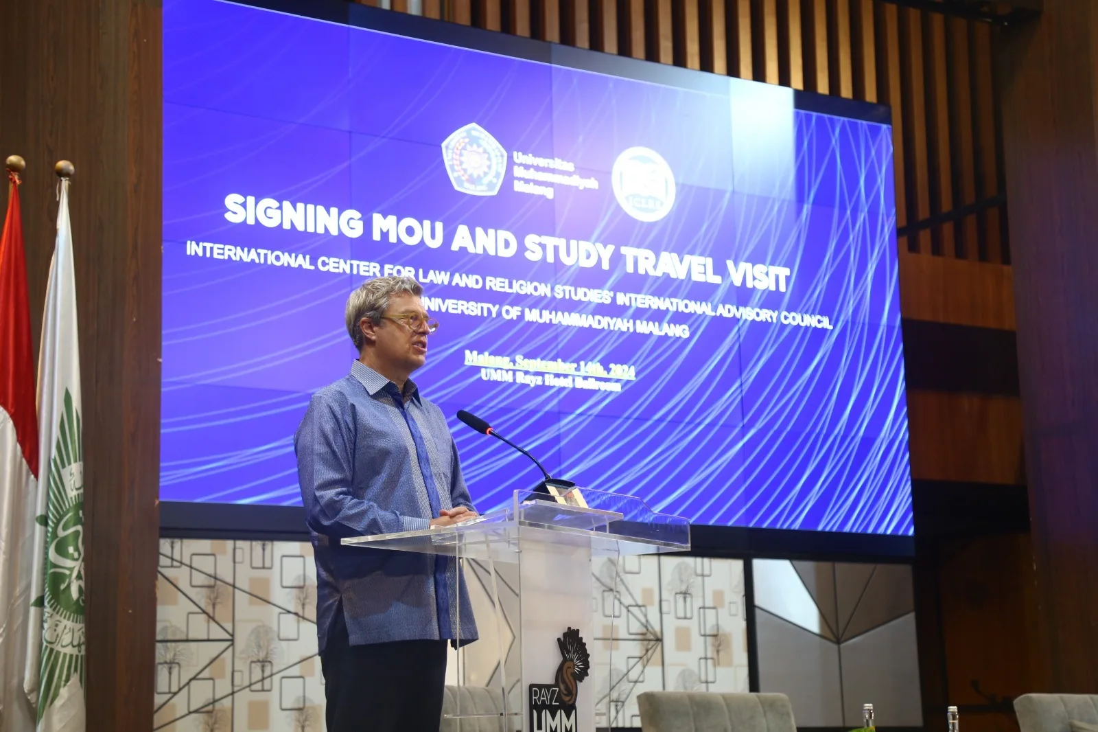 Direktur ICLRS, Prof. Brett Scharffs, pada penandatanganan MoU kerja sama anatara UMM dan ICLRS di Malang, Sabtu (14/9/2024). Istimewa