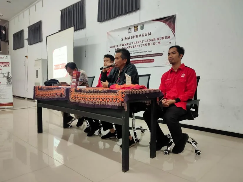 Penyuluhan hukum oleh LBH RK di di Gedung Graha Abdi Praja atau Kantor Desa Mojorejo, Kecamatan Junrejo, Kota Batu, Jumat (6/9/2024). Istimewa