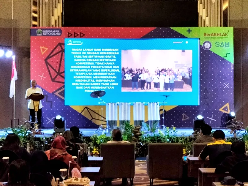 Sebanyak 85 kreator konten terpilih di Kota Malang mengikuti Bimbingan Teknis (Bimtek) temu insan kreatif bertema conten creator untuk membangun bisnis digital era smart society 5.0, Kamis (3/10). Foto: Tugusatu/Bagus Suryo