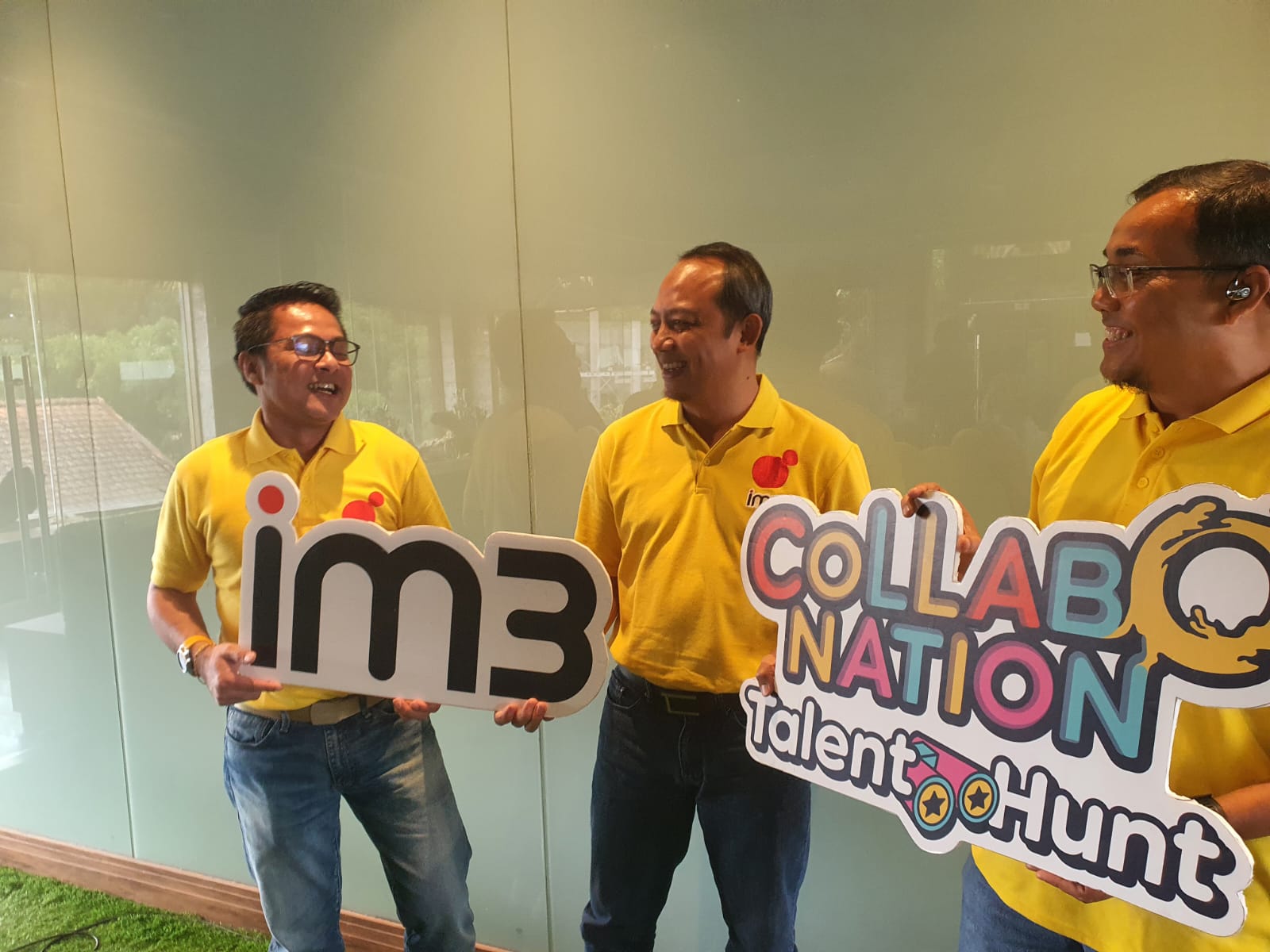 Head of Region East Java Indosat, Prio Sasongko (paling kanan), saat memberikan keterangan pers tentang Collabonation Talent Hunt IM3 di Malang,  Kamis (30/10/2024) lalu. Istimewa