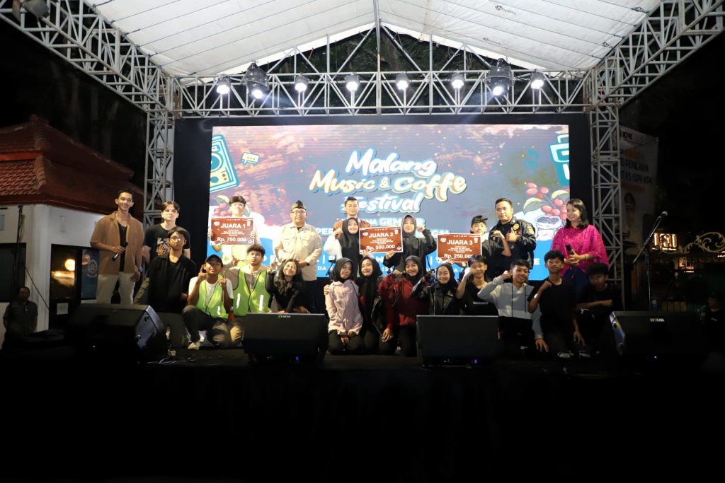 Malang Music and Coffee Festival Bersama Gempur Peredaran Rokok Ilegal.