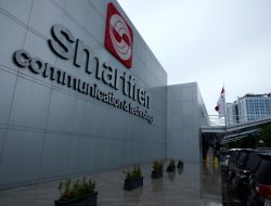 XL Axiata dan Smartfren Umumkan Merger Strategis Bernilai Rp104 Triliun
