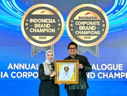 JNE Raih Penghargaan Indonesia Brand Champion di Infobrand Summit 2025