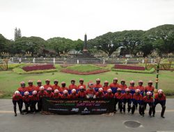 Perkenalkan Jaket dan Helm Terbaru, JNE Konvoi #KurirSATSETJNE di Malang