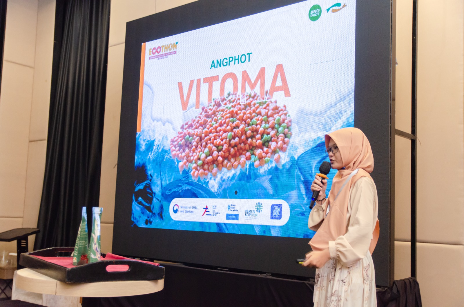 Arin Khurota saat memberikan penjelasan tentang Vitoma. Istimewa