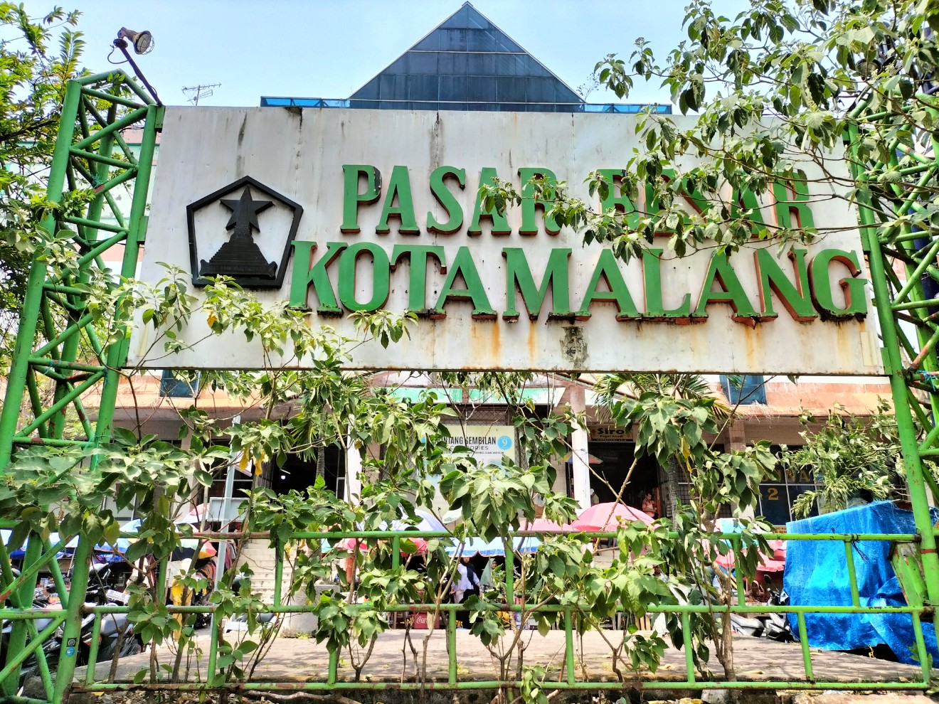 Pasar Besar Kota Malang. Foto: Tugusatu/Bagus Suryo