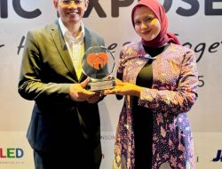 Dukung Program Kolaborasi Kemanusiaan, JNE Raih Happiness Awards