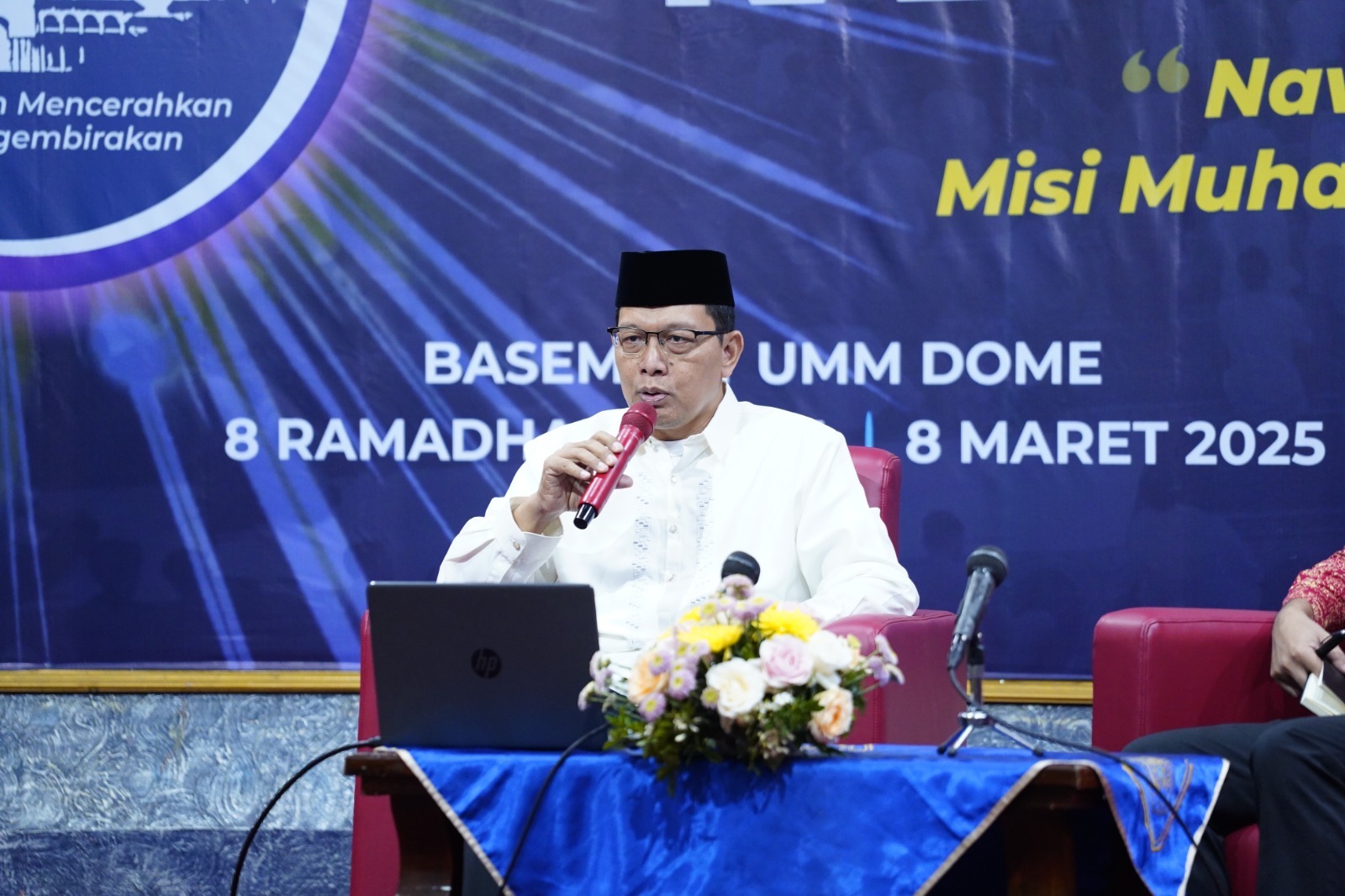 Sekretaris Pimpinan Pusat Muhammadiyah, Muhammad Sayuti, pada Semarak Ramadhandengan tema "Navigasi Ramadhan: Misi Muhammadiyah yang Mencerahkan” di Universitas Muhammadiyah Malang (UMM), Sabtu (8/3/2025). Istimewa