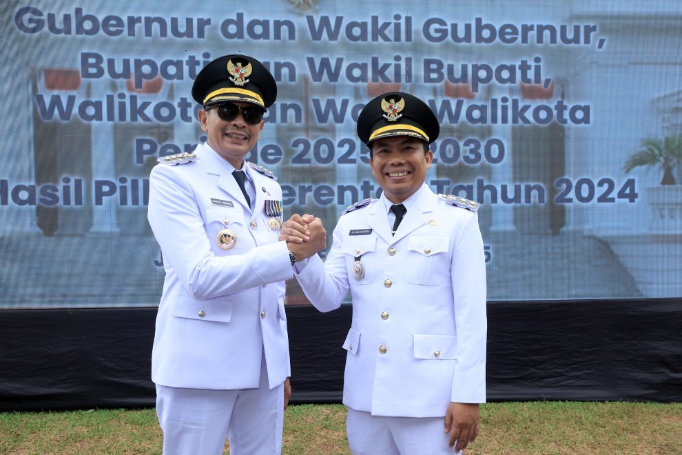 Wali Kota Malang dan Wakil Wali Kota Malang Wahyu Hidayat dan Ali Muthohirin. Foto: Dok. Bagian Prokompim Kota Malang