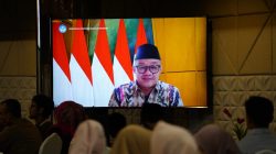 Menteri Pendidikan Dasar dan Menengah Indonesia, Prof. Abdul Mu'ti, saat membuka secara daring seminar internasional bertajuk ‘International Seminar on Developing Students' 5th Skill in English: Education Technology & in Depth Learning in EFL’ kerja sama Universitas Muhammadiyah Malang (UMM), Clarity English Hongkong dan Asia University Taiwan, di Malang, Rabu (7 /5/2025). Istimewa