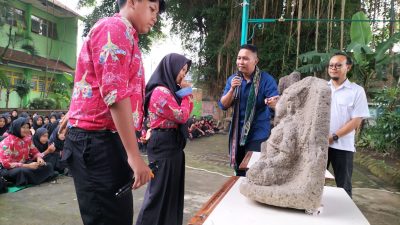 Siswa SMPN 14 Kota Malang Antusias Bangga Sejarah Bangsa Lewat Program Museum Keliling