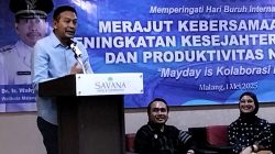 Wali Kota Malang Wahyu Hidayat saat memperingati Hari Buruh Internasional. Foto: Tugusatu/Bagus Suryo