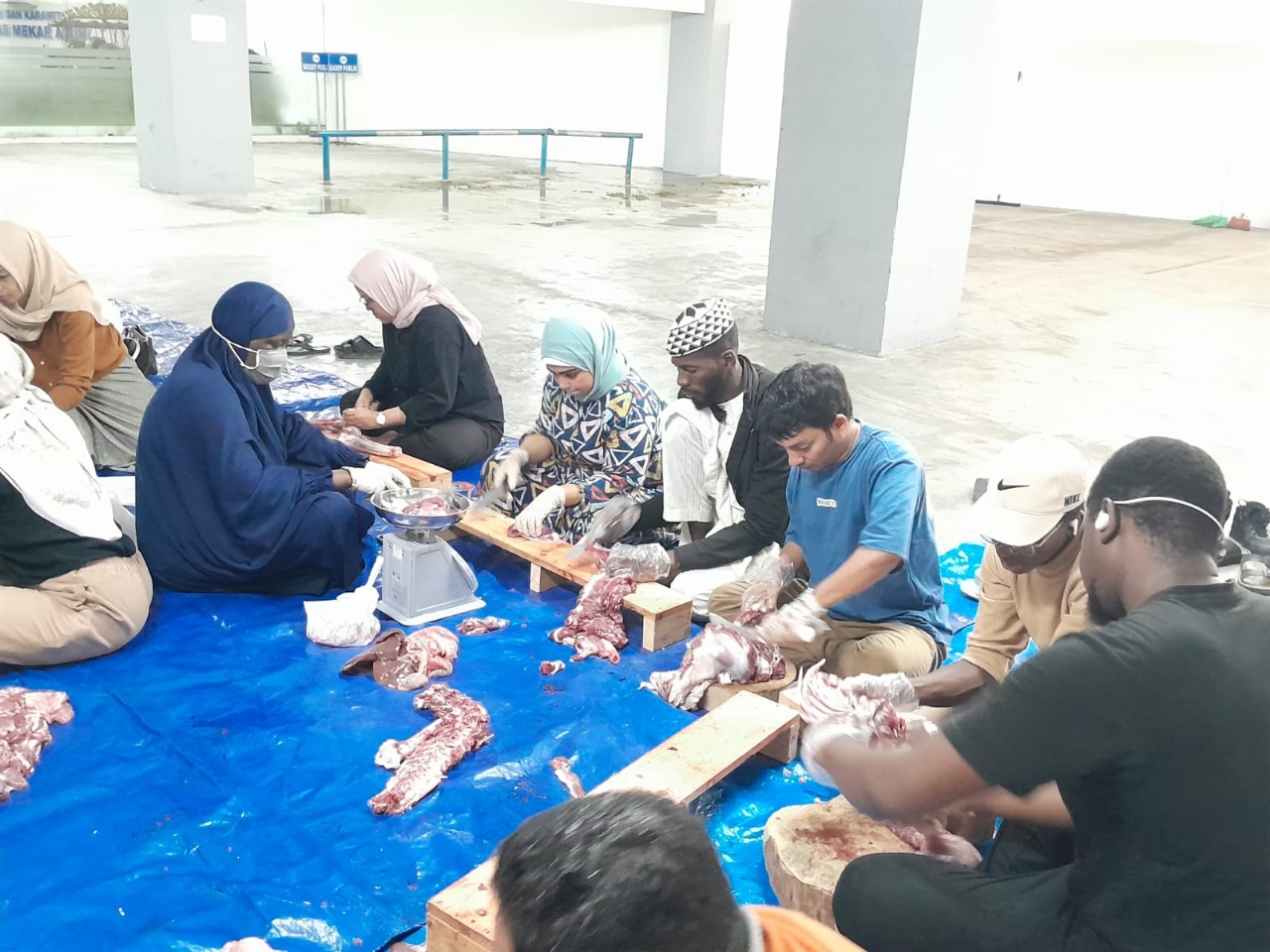 Suasana kurban di FIA UB, Minggu (8/6/2025). Istimewa