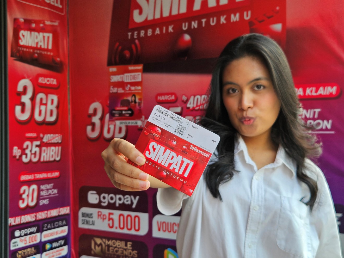 Telkomsel meluncurkan paket terbaru SIMPATI Terbaik Untukmu, menawarkan pengalaman digital lebih bernilai dan fleksibel dengan harga terjangkau. Foto: Dok Telkomsel