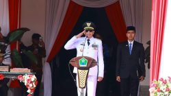 Wali Kota Malang Wahyu Hidayat saat upacara bendera peringatan HUT ke-80 RI di Balai Kota Malang, Minggu (17/8). Foto-foto: Dok Bagian Prokompim Kota Malang