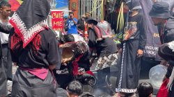 Pentas budaya mberot di Malang. Istimewa