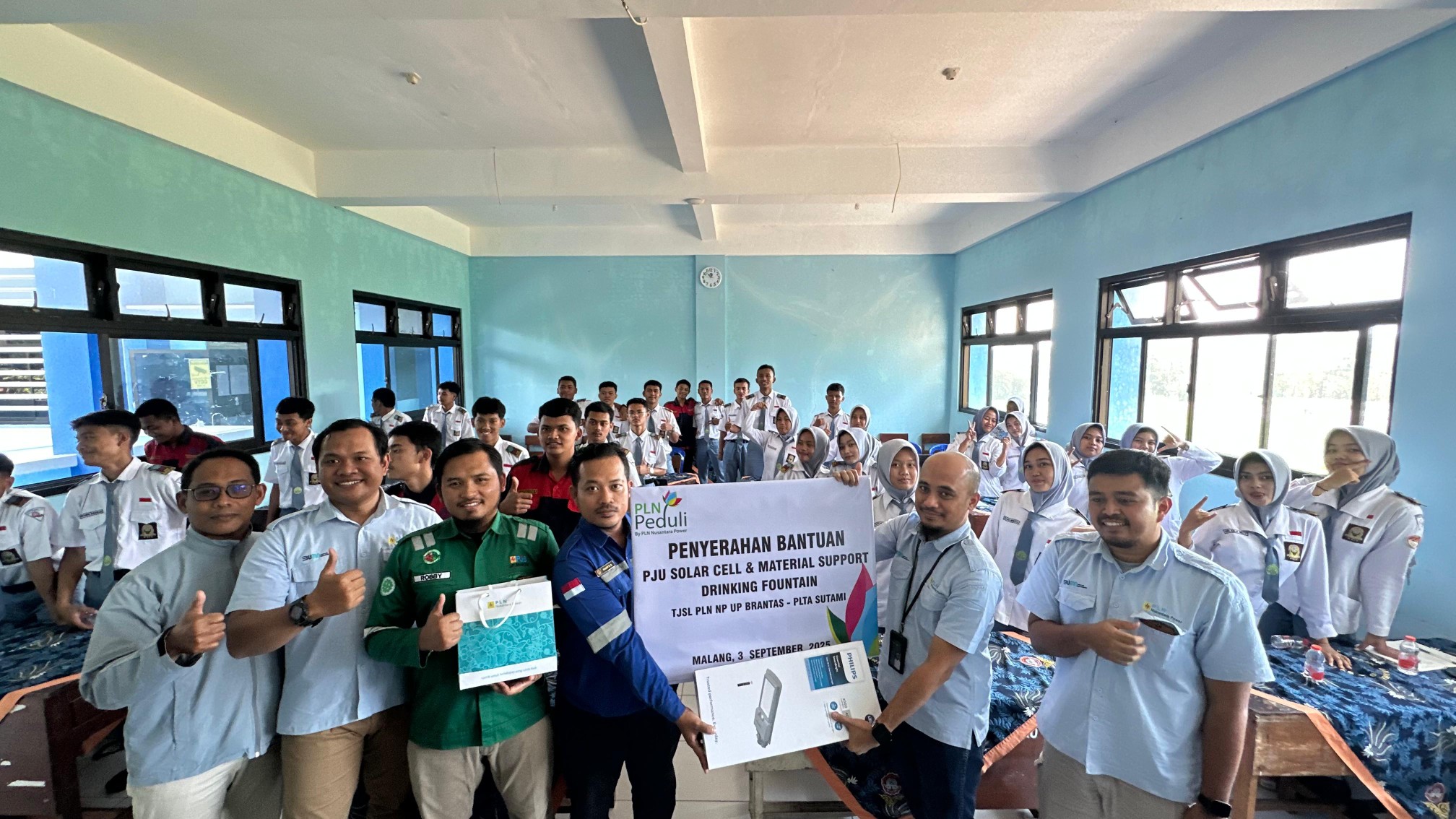 PT PLN Nusantara Power Unit Pembangkitan Brantas (PLN NP UP Brantas) melakukan sosialisasi Awareness Program Lingkungan di SMK Brantas Karangkates, Kabupaten Malang, Jawa Timur, Rabu (3/9). Foto: dok PT PLN Nusantara Power Unit
