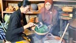 Pegiat kampung tematik di Kota Malang menyiapkan bubur sumsum untuk perayaan maulud Nabi Muhammad SAW. Foto: dok Forkom Pokdarwis Kota Malang