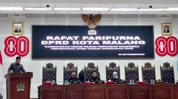 Rapat paripurna di DPRD Kota Malang dengan agenda penyampaian pendapat umum fraksi terhadap rancangan perda perubahan APBD 2025, Kamis (4/9). Foto: Tugusatu/Maghfirotul Hasanah