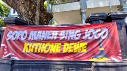 Spanduk imbauan menjaga Kota Malang tetap aman dan kondusif di gedung DPRD. Foto: Tugusatu/Maghfirotul Hasanah