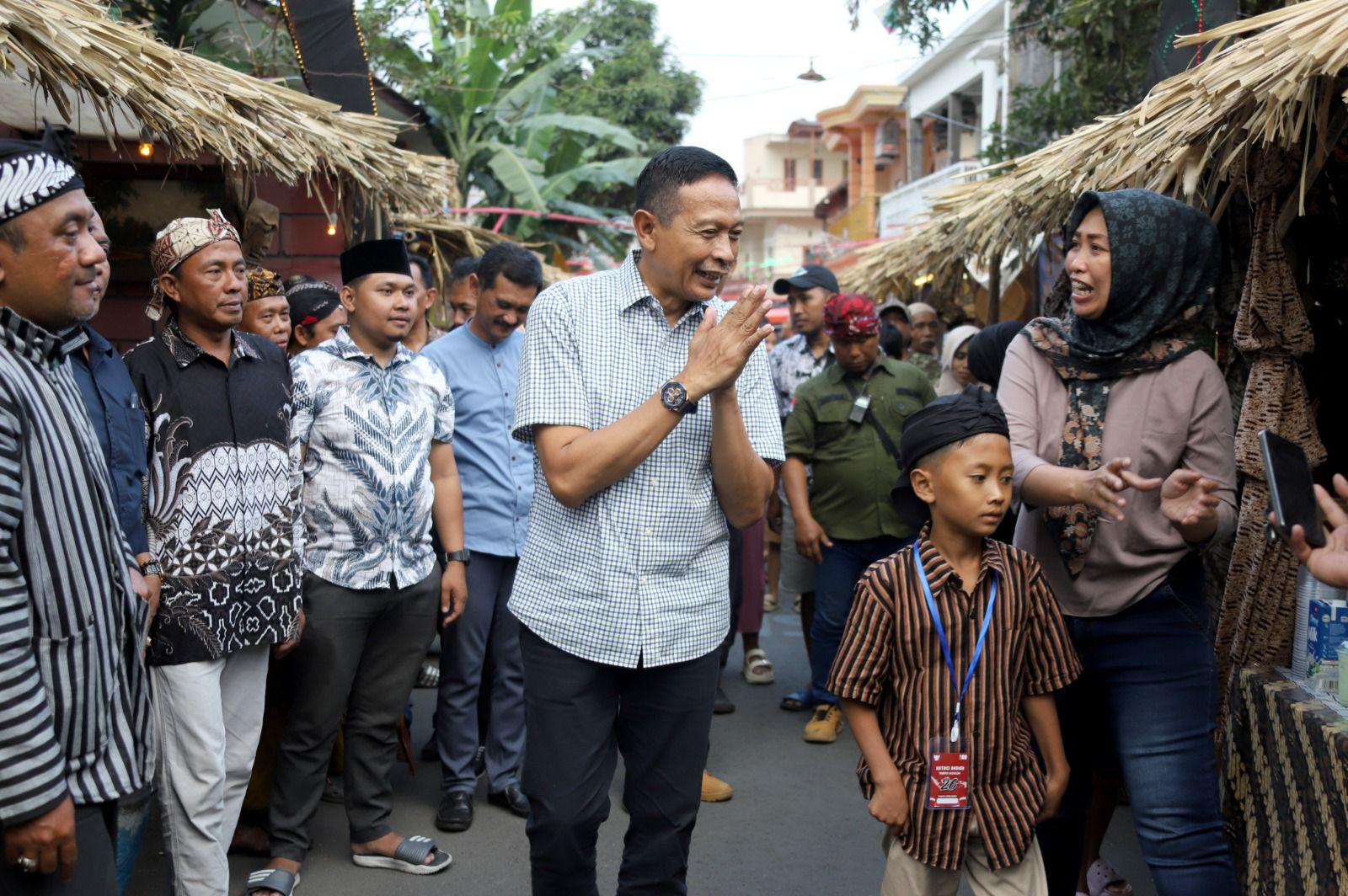 Wali Kota Malang Wahyu Hidayat menghadiri pawai budaya. Foto-foto: dok Bagian Prokompim Kota Malang