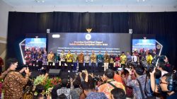 Pemkab Lamongan meraih predikat unggul di ajang penghargaan Indeks Kualitas Kebijakan (IKK) Award tahun 2025. Foto: Tugusatu/Ahmad Yakub/Ist