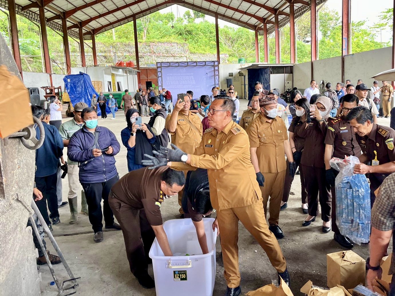 Pemusnahan Barang Bukti Kejari Batu