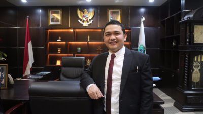 Mendikdasmen Pidato Berbahasa Indonesia di UNESCO, Pengamat: Babak Baru Diplomasi Kebahasaan