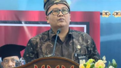 Berikan Motivasi ke Wisudawan UMM, Kadis PUPR Kota Batu: Dimanapun Berada, Jalinlah Hubungan Baik antar Alumni