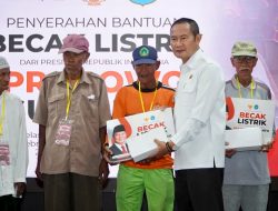 Becak Listrik Bantuan Presiden Prabowo Tingkatkan Produktivitas Kerja Lansia di Lamongan