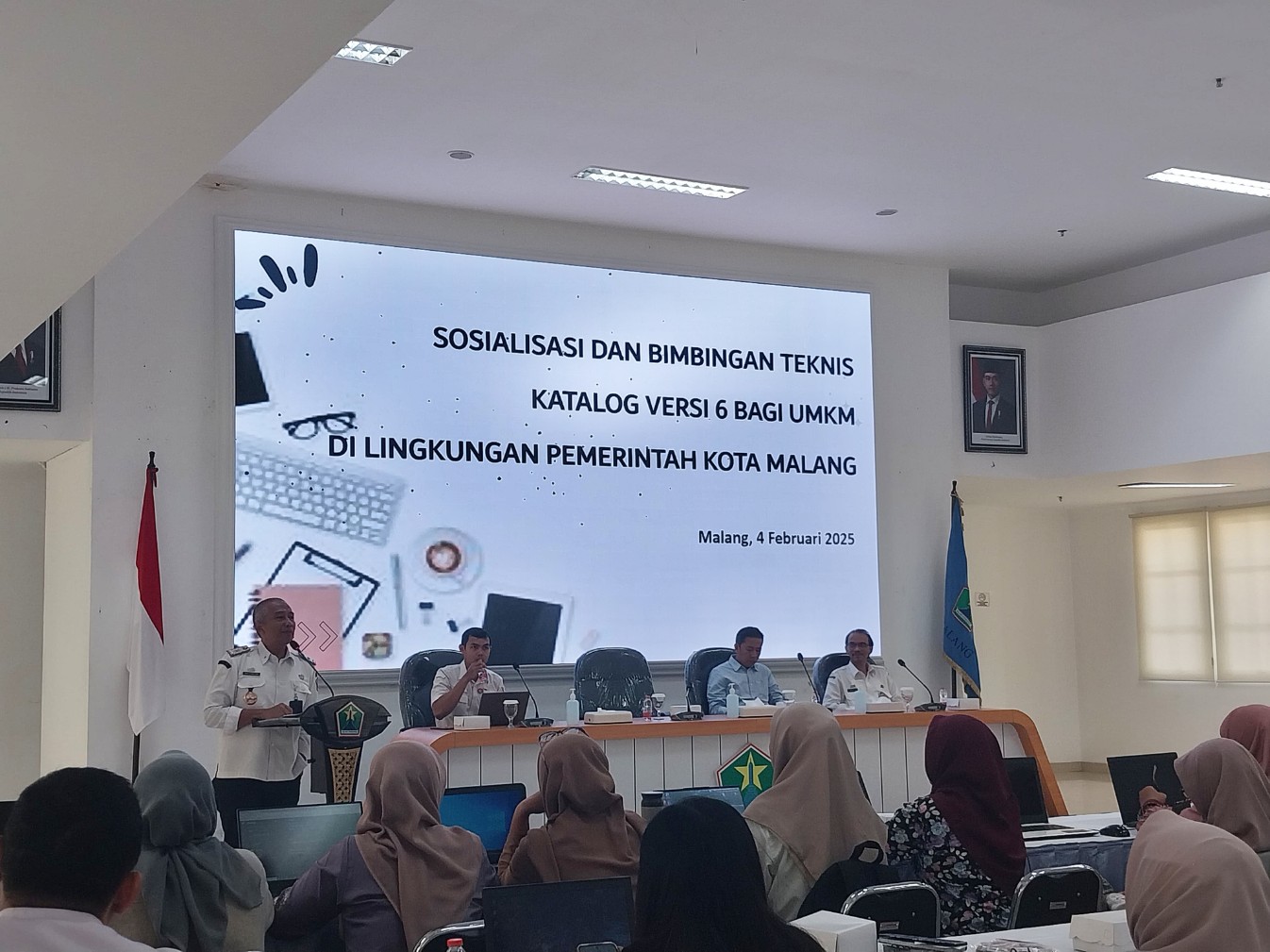 Pemkot Malang menggelar bimtek e-katalog versi 6 dengan peserta pelaku UMKM. Foto: Tugusatu/Maghfirotul Hasanah