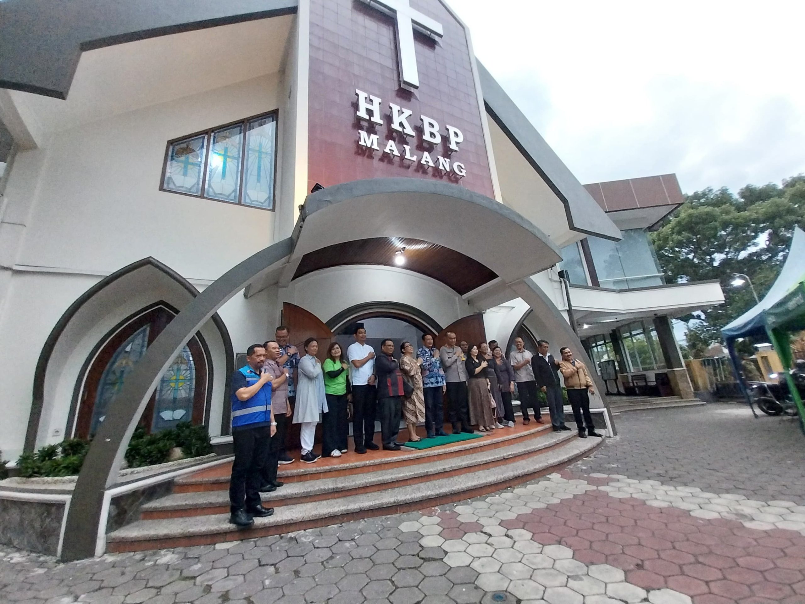 Gereja di Kota Malang menyediakan tempat transit bagi jemaah peserta Harlah 1 Abad NU. Foto-foto: Tugusatu/Maghfirotul Hasanah