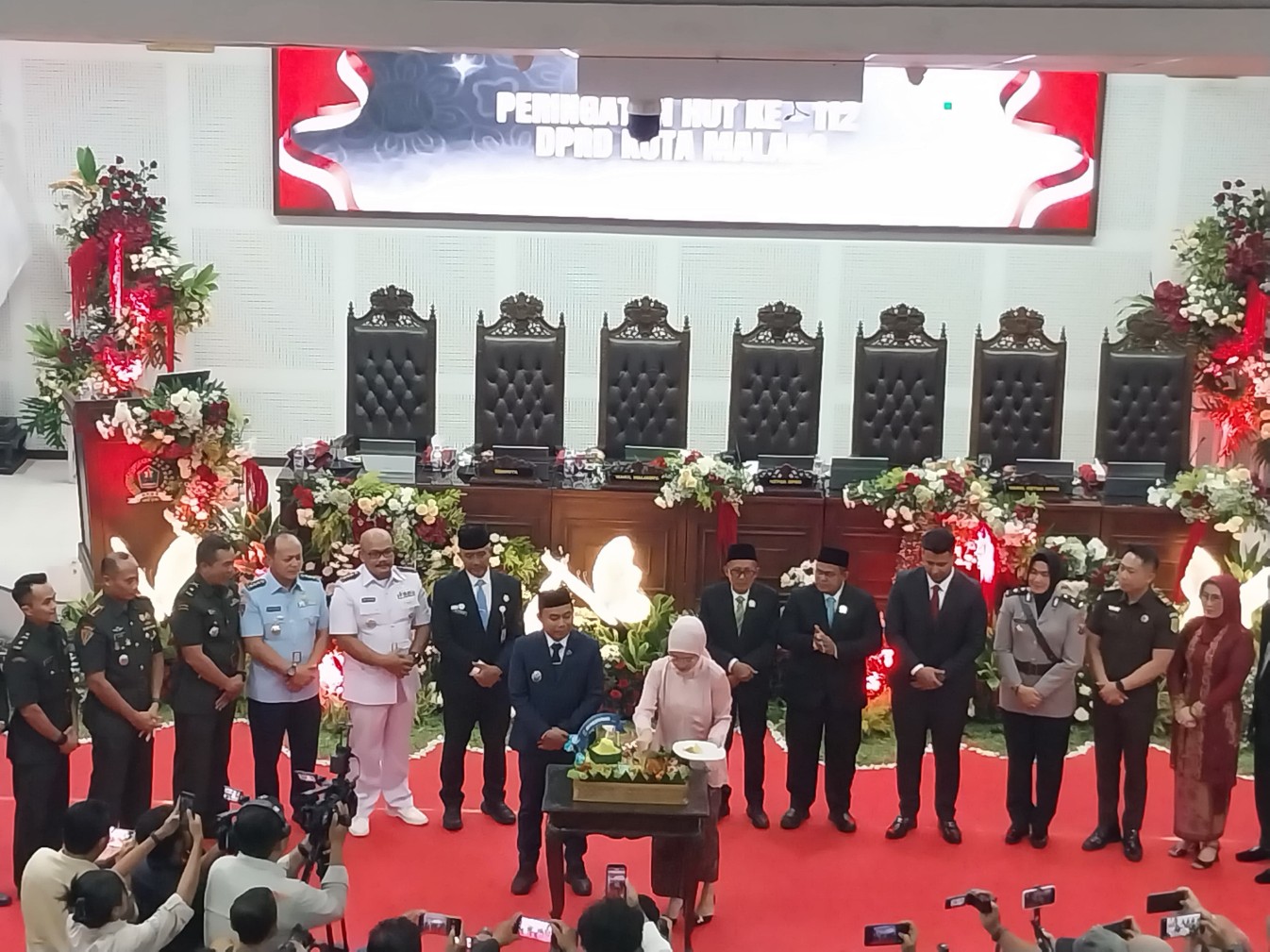 Suasana Peringatan Hari Ulang Tahun (HUT) ke-112 DPRD Kota Malang, Jawa Timur. Foto: Tugusatu/Maghfirotul Hasanah