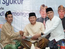 Bupati Yes dan Warga Gelar Salat Hajat hingga Sujud Syukur di Malam Hari Jadi Lamongan ke-457