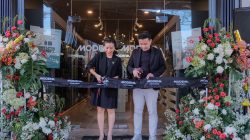 Peresmian gerai baru Modena. Istimewa