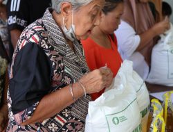 Jaga Daya Beli Masyarakat, BULOG Malang Salurkan 1.154 ton Beras dan 230 ribu liter Minyak Goreng untuk Warga Kota Malang
