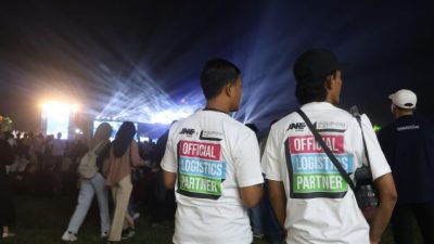 JNE Official Logistics Partner POLIPONI Si Paling Konser di Kota Malang Lewat Penampilan Sheila On 7 dan Maliq&D’Essentials