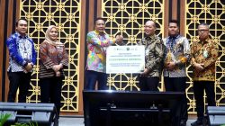 Wali Kota Malang Wahyu Hidayat menyampaikan program yang didanai DBHCT untuk perlindungan jaminan sosial ketenagakerjaan bagi para pekerja informal dan rentan. Foto: Dok. Diskominfo Kota Malang