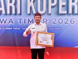 Sukses Majukan Koperasi dan UMKM, Bupati Lamongan Raih Penghargaan Pembina Koperasi Andalan Jawa Timur 2026