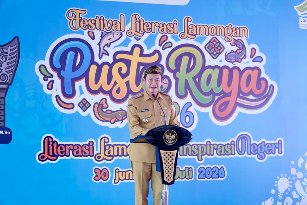 Bupati Lamongan Yuhronur Efendi membuka Festival Literasi Lamongan Pusta Raya pada Selasa (30/6/2026). Foto: Tugusatu/Ahmad Yakub/ist