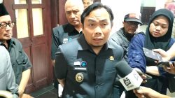 Wakil Wali Kota Malang Ali Muthohirin usai rapat paripurna di DPRD, Senin (20/7). Foto: Tugusatu/Bagus Suryo